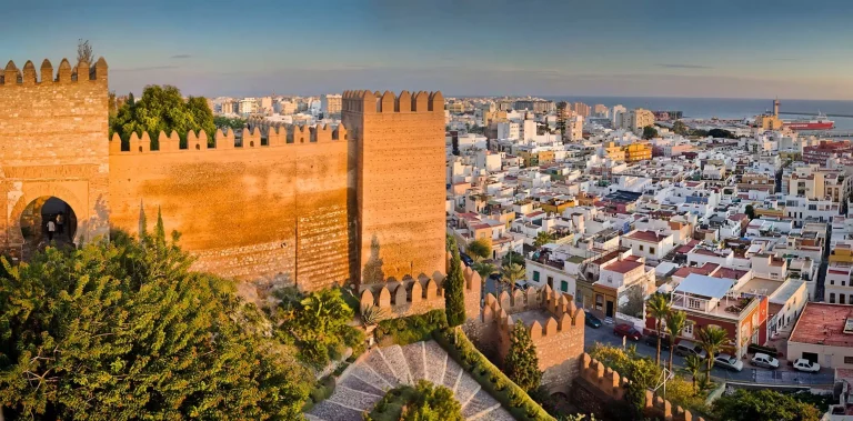 visita guiada Alcazaba de almeria 3 768x379