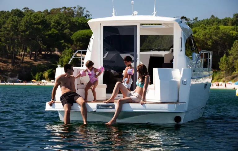 excursion en yate a las 5 mejores playas de cabo de gata 1 768x489