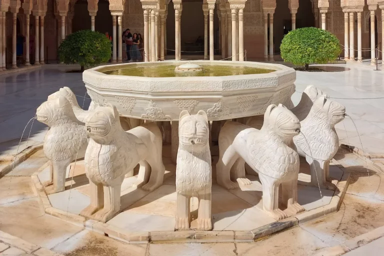 fuente de los leones alhambra granada visita guiada 1 768x512